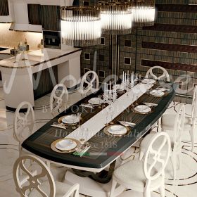 classy-dining-table-decorated-with-white-and-gold-plates-and-silverware